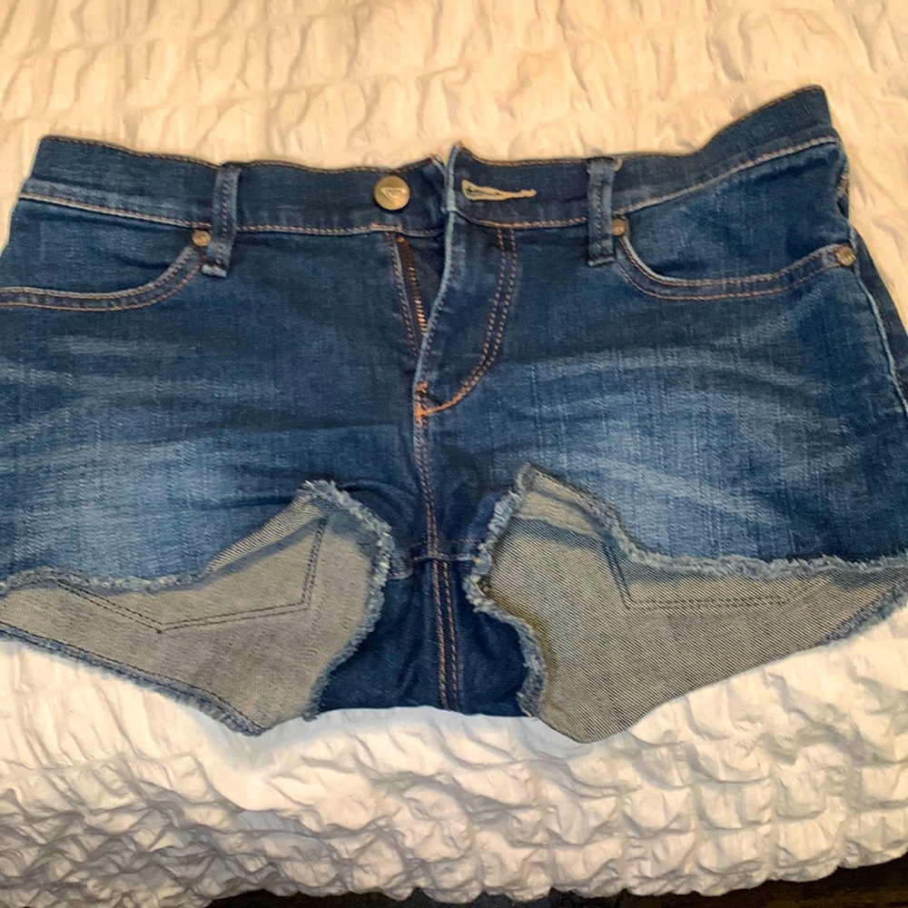 Roxy Jean shorts size 3